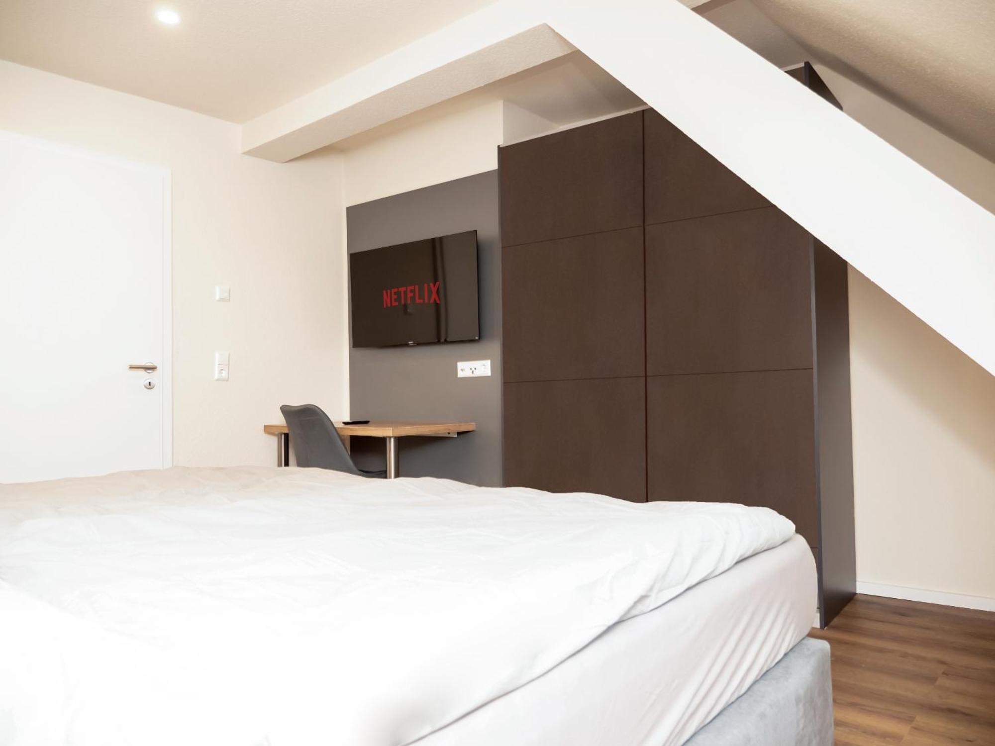 Pension Hsl Graben-Neudorf ภายนอก รูปภาพ