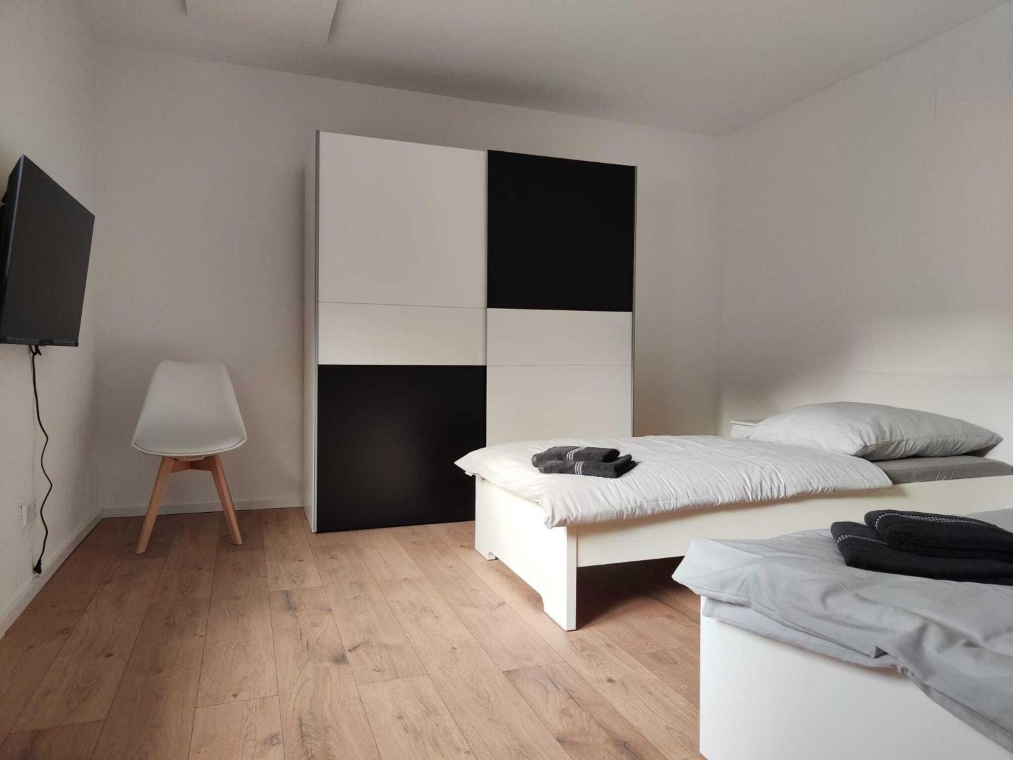 Pension Hsl Graben-Neudorf ภายนอก รูปภาพ